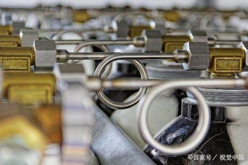 芯片制造重要化学品原料电子特气出现新机遇,有望实现替代进口